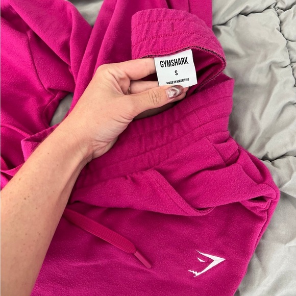 Gymshark hot pink sweatsuit - Picture 3 of 4
